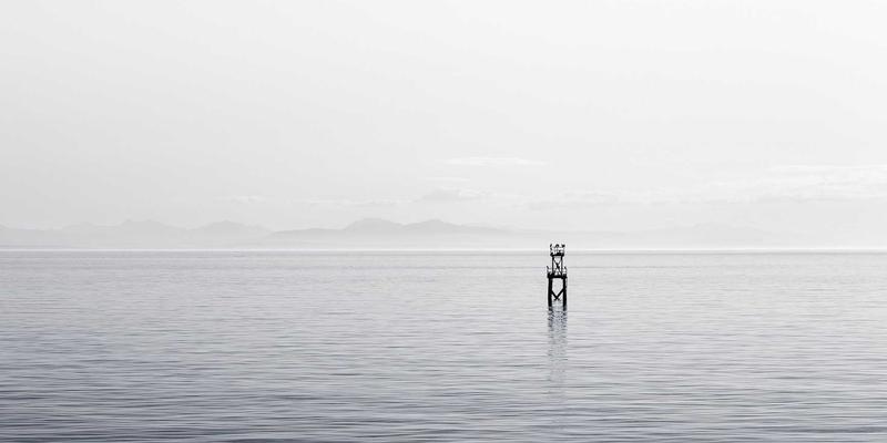 游戏开发项目管理揭秘：为何3A大作频繁跳票与资讯管控？玩家论坛与游戏攻略背后的真相